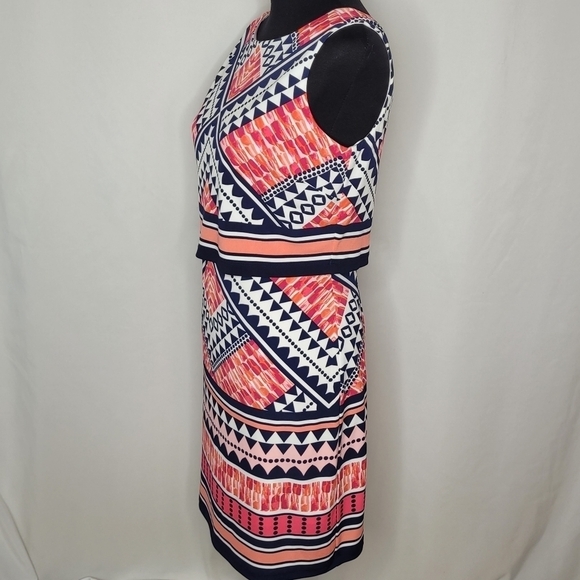 Vince Camuto Multicolor Geometric Print Sleeveless Tiered Shift Dress - Size 4 - Picture 3 of 10